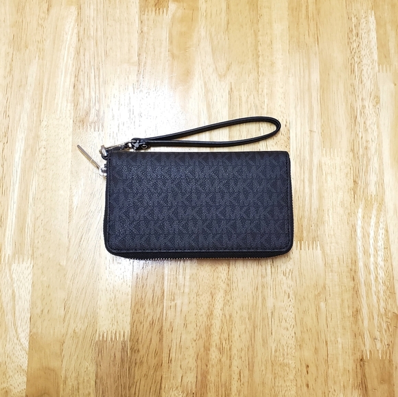 Michael Kors Black Tote Bundle - Picture 7 of 8